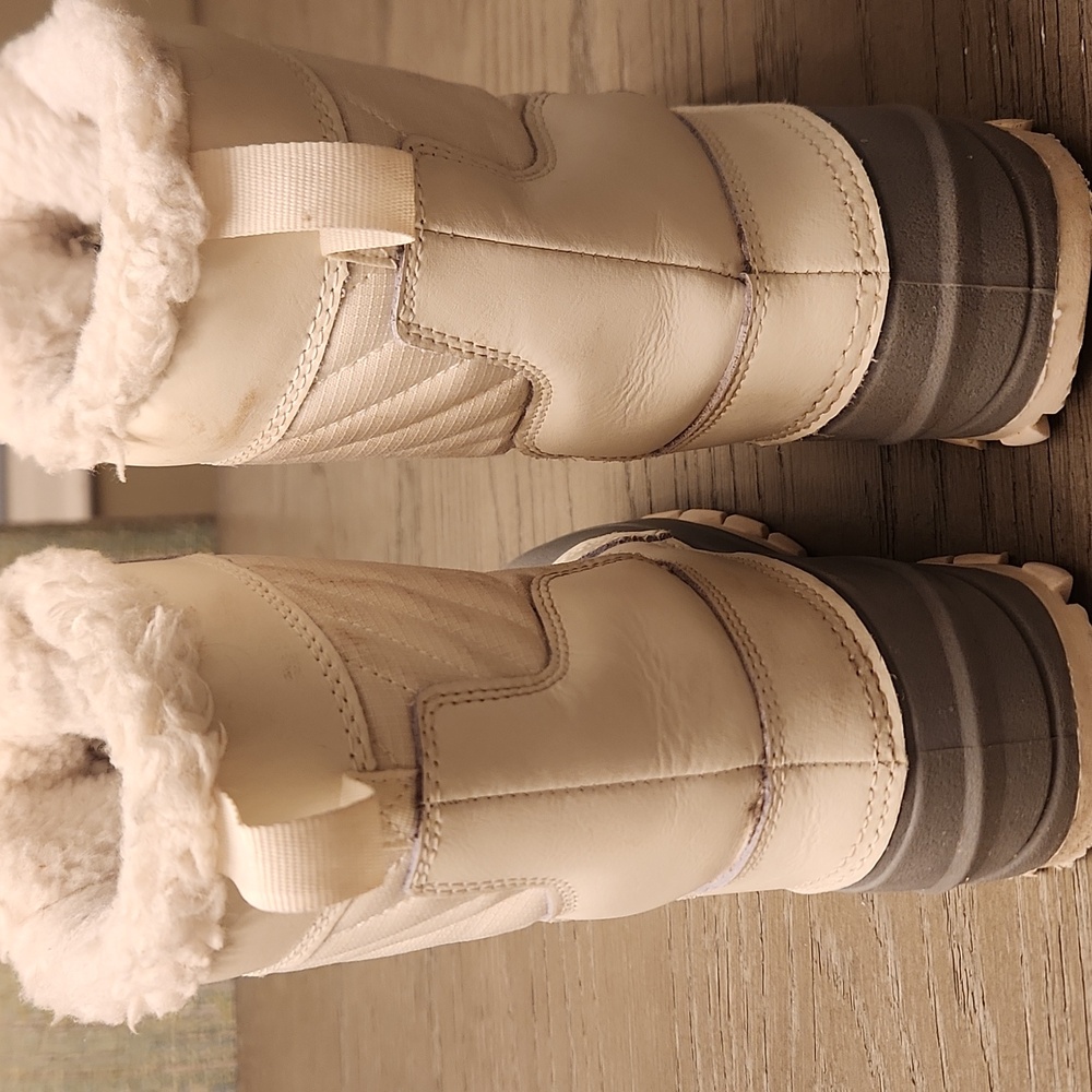 All In MotionKids' Skylar Waterproof Snow Boots - All In Motion™ Cream - Picture 3 of 7